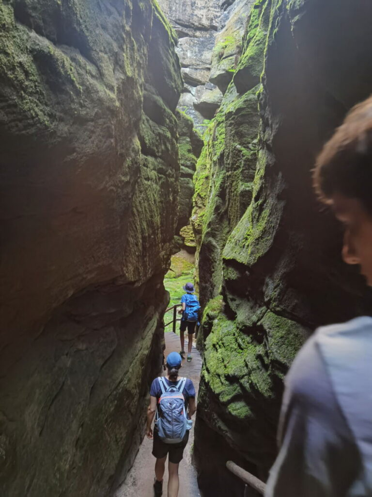 echt außergewöhnliche Wanderziele - die Felsenstädte und Schluchten in Böhmen